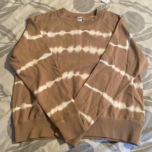 Old Navy tie dye sweatshirt. NWT